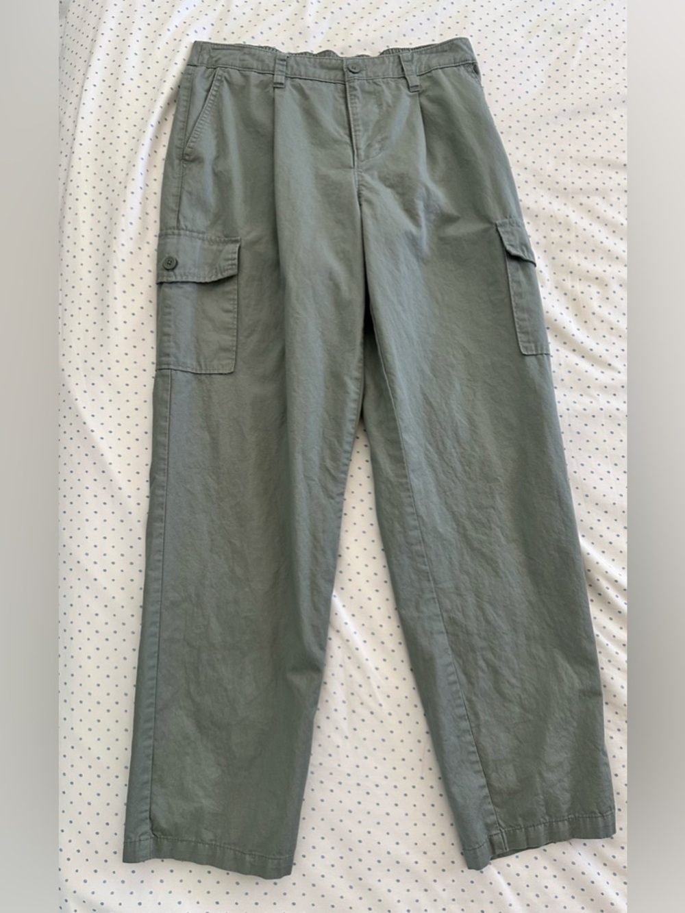 Calvin Klein Sage Green Cargo Pants Wide Leg | Size 2